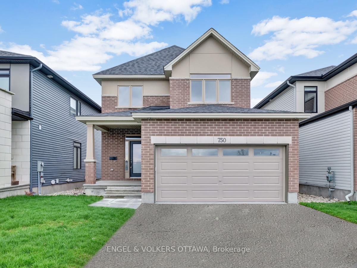 Photo 3 of 750 Cope Drive, Ottawa, Stittsville (South) — HOMEH