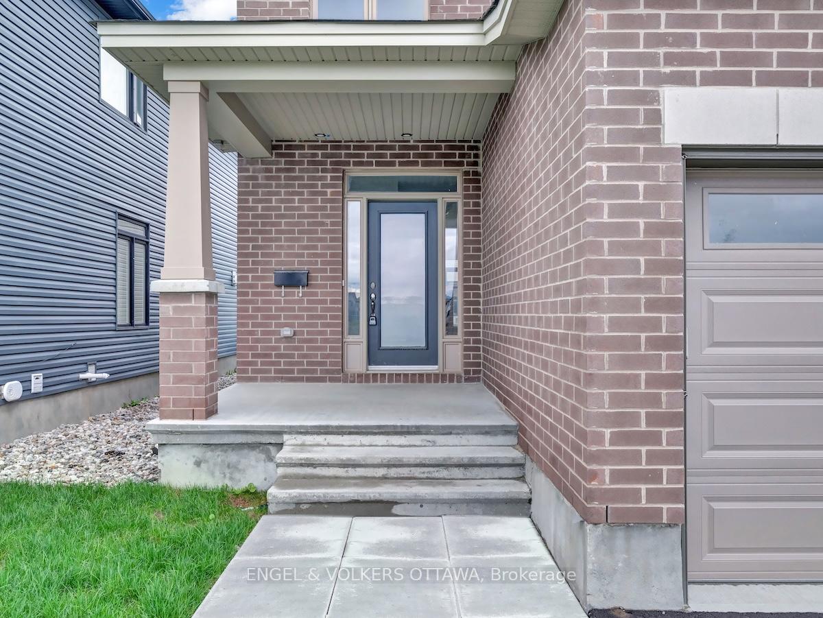 Photo 5 of 750 Cope Drive, Ottawa, Stittsville (South) — HOMEH
