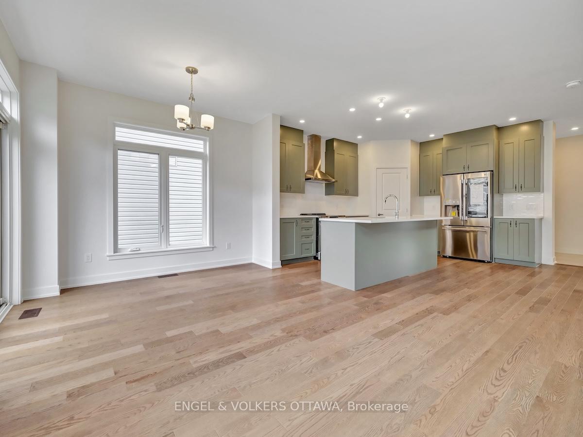 Photo 15 of 750 Cope Drive, Ottawa, Stittsville (South) — HOMEH