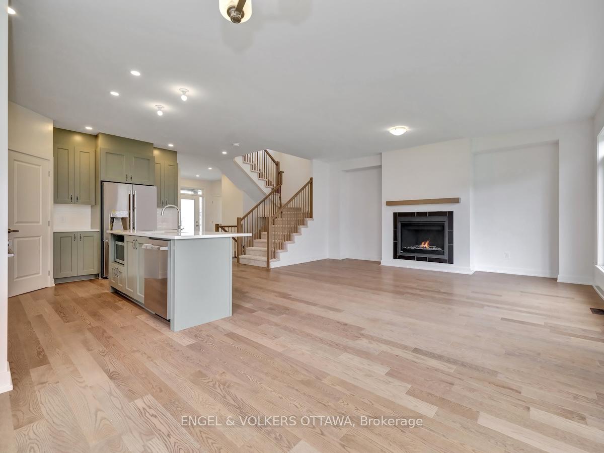 Photo 16 of 750 Cope Drive, Ottawa, Stittsville (South) — HOMEH