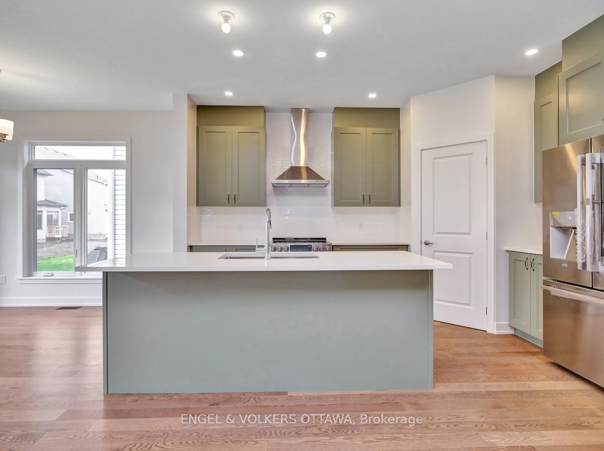 Photo 17 of 750 Cope Drive, Ottawa, Stittsville (South) — HOMEH