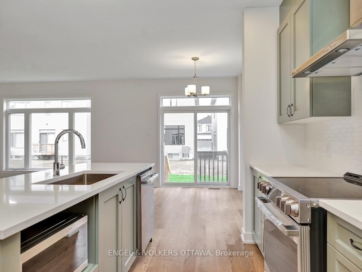 Photo 22 of 750 Cope Drive, Ottawa, Stittsville (South) — HOMEH
