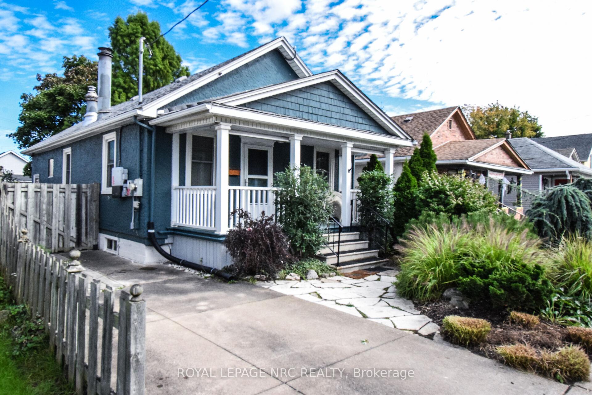 Photo 1 of 17 Trapnell Street, St. Catharines, E. Chester — HOMEH