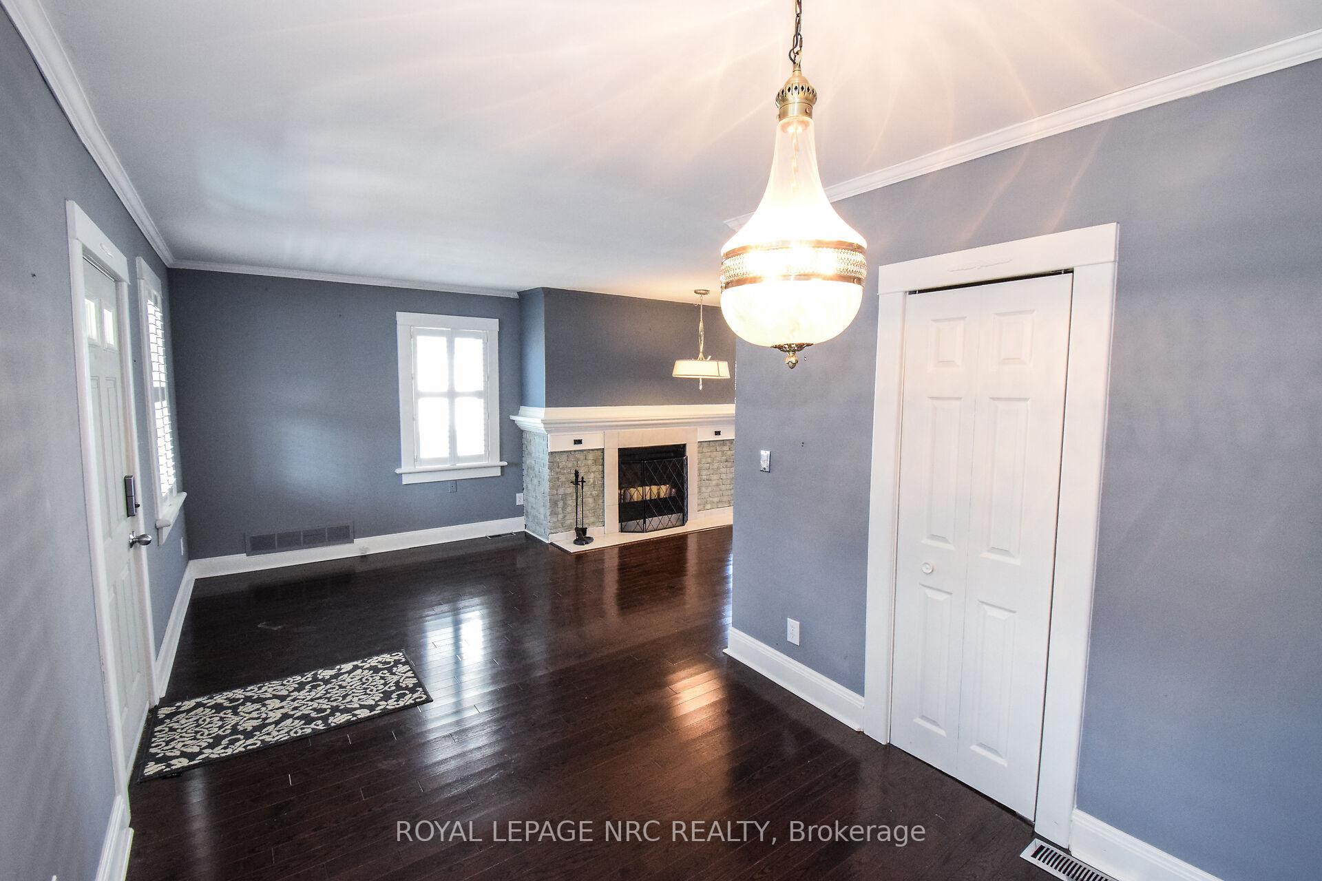 Photo 10 of 17 Trapnell Street, St. Catharines, E. Chester — HOMEH