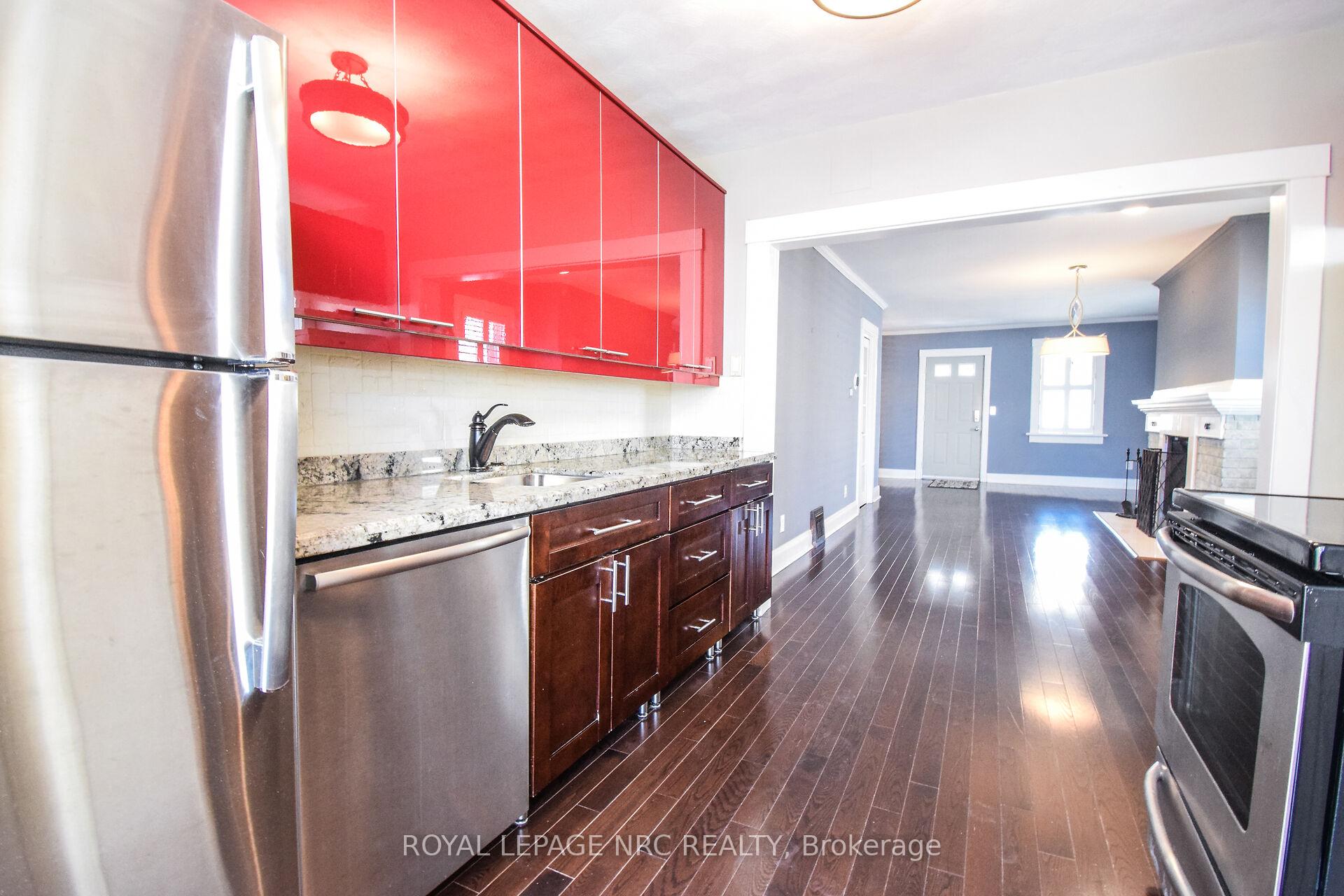 Photo 15 of 17 Trapnell Street, St. Catharines, E. Chester — HOMEH