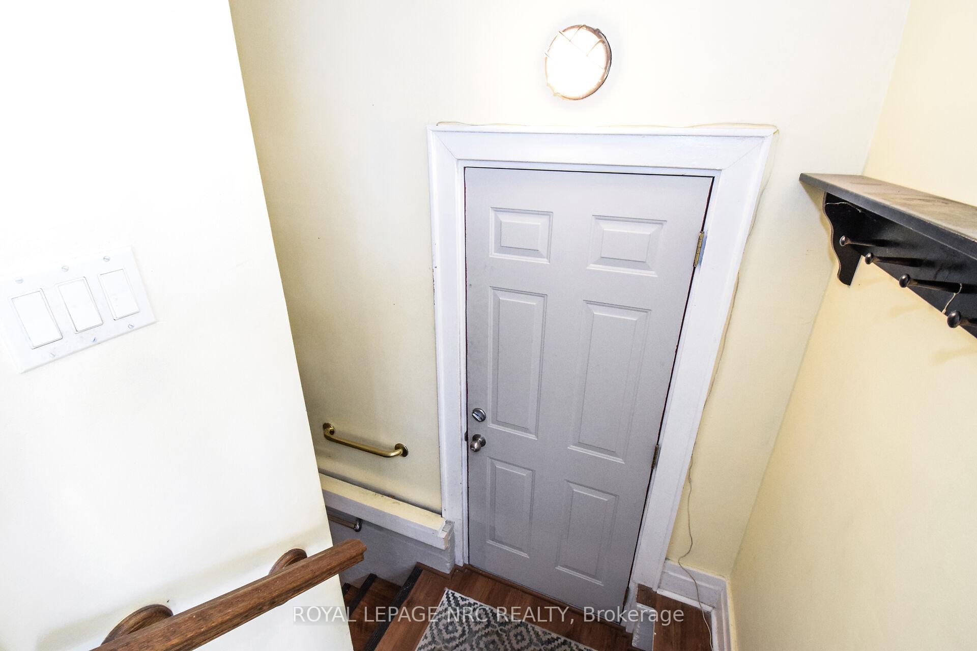 Photo 37 of 17 Trapnell Street, St. Catharines, E. Chester — HOMEH