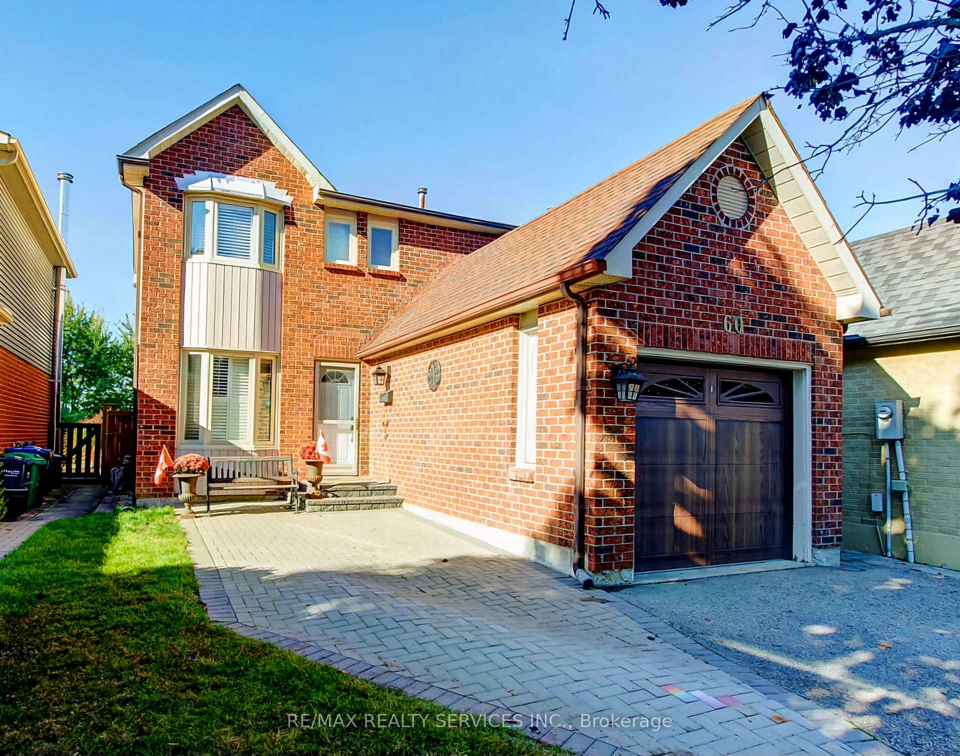 Photo 1 of 60 Rawling Crescent, Brampton, Heart Lake East — HOMEH