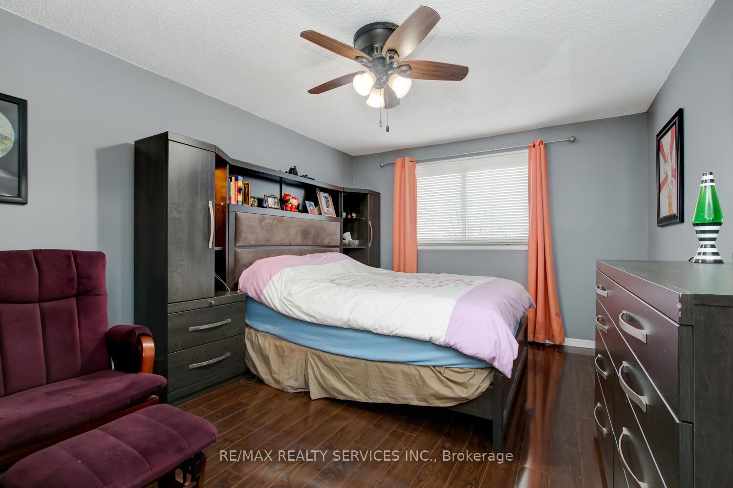 Photo 16 of 60 Rawling Crescent, Brampton, Heart Lake East — HOMEH