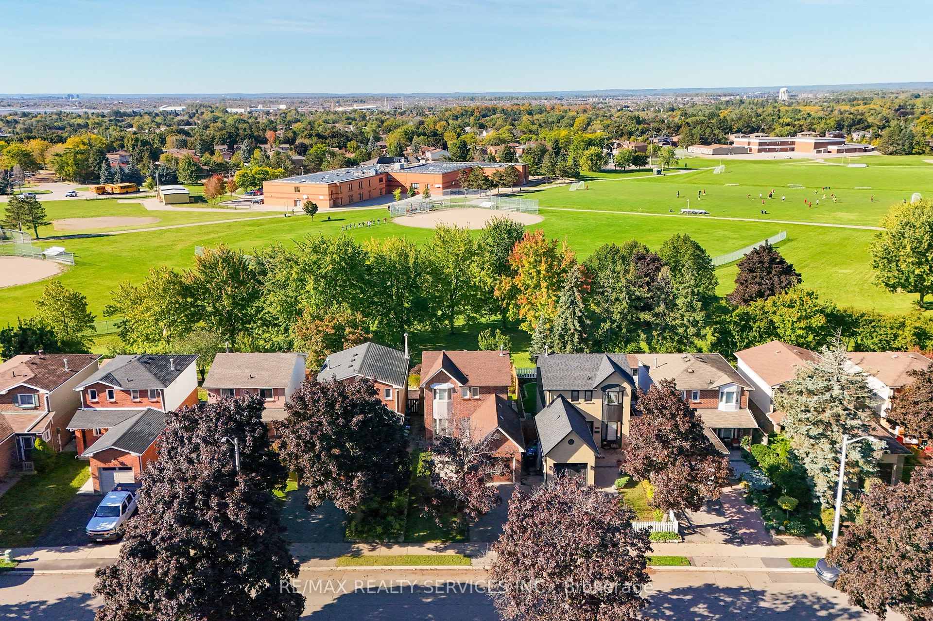 Photo 23 of 60 Rawling Crescent, Brampton, Heart Lake East — HOMEH