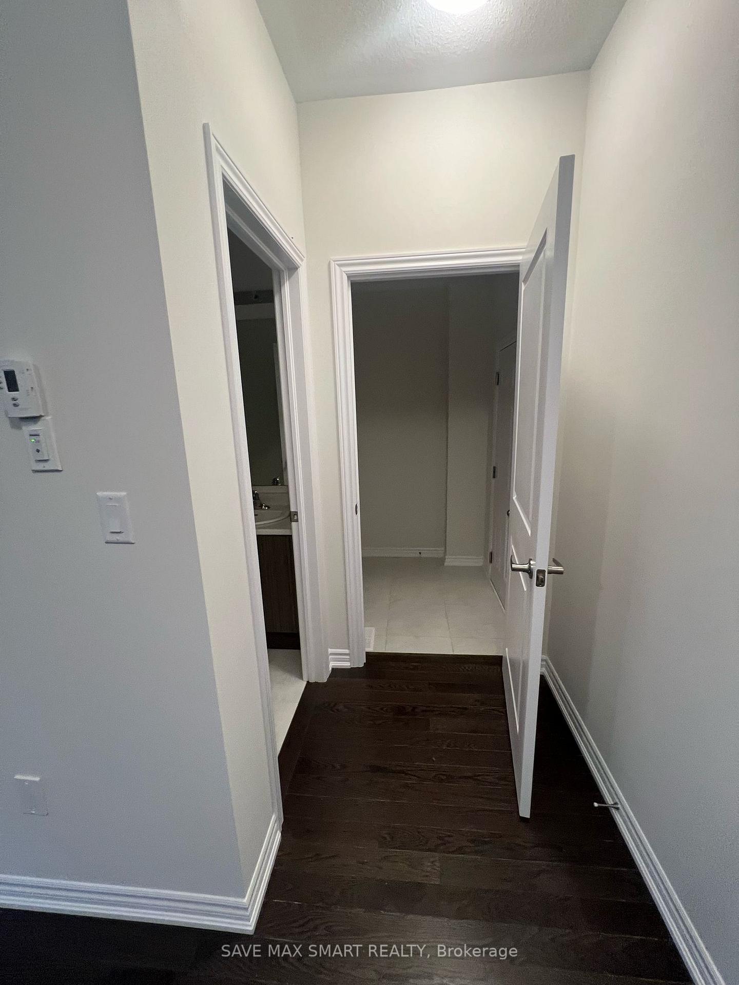 Photo 11 of 209 Terry Fox Drive, Barrie, Rural Barrie Southeast — HOMEH