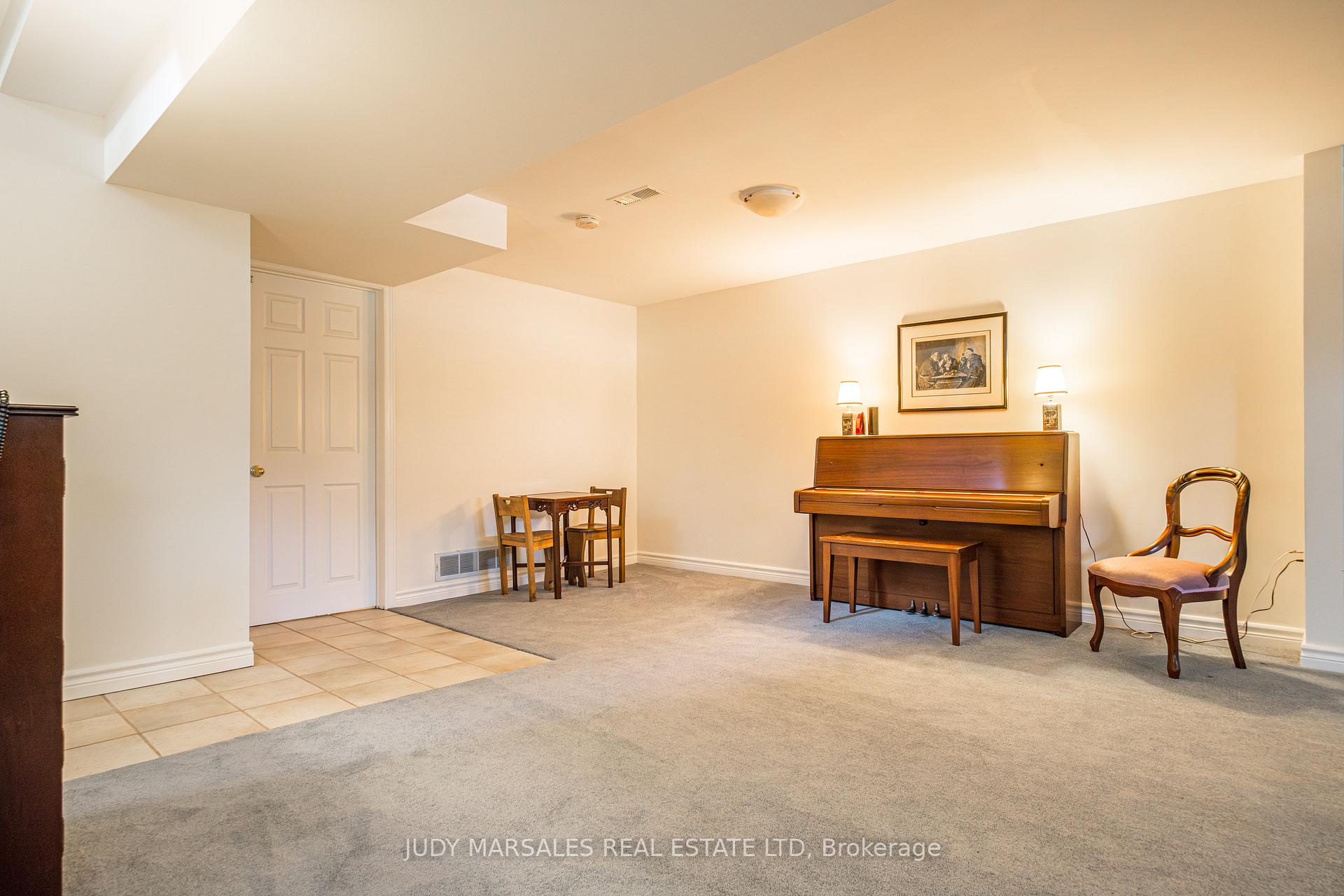 Photo 31 of 511 Dorval Drive, Hamilton, Ancaster — HOMEH