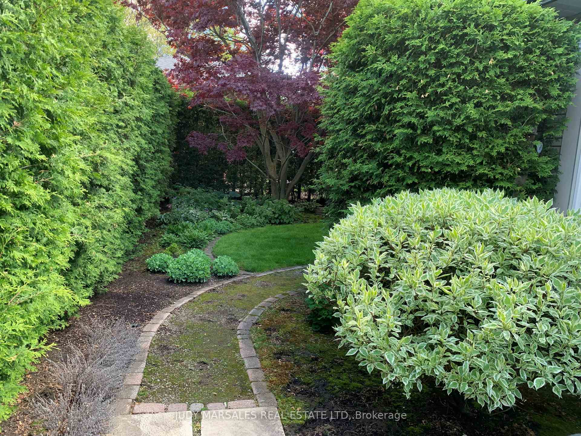 Photo 44 of 511 Dorval Drive, Hamilton, Ancaster — HOMEH