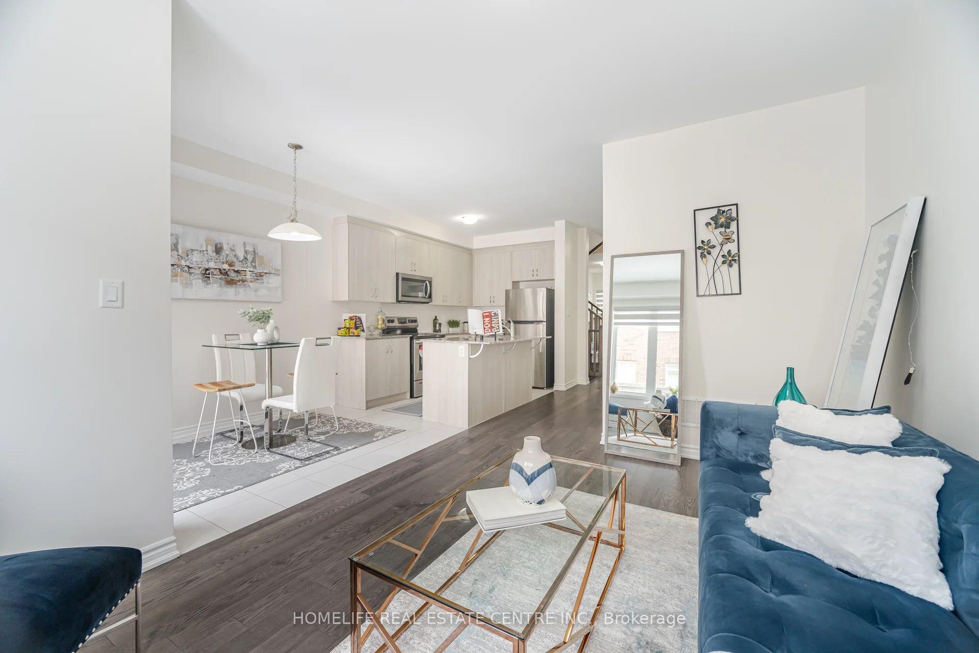Photo 14 of 4 Keppel Circle, Brampton, Brampton West — HOMEH