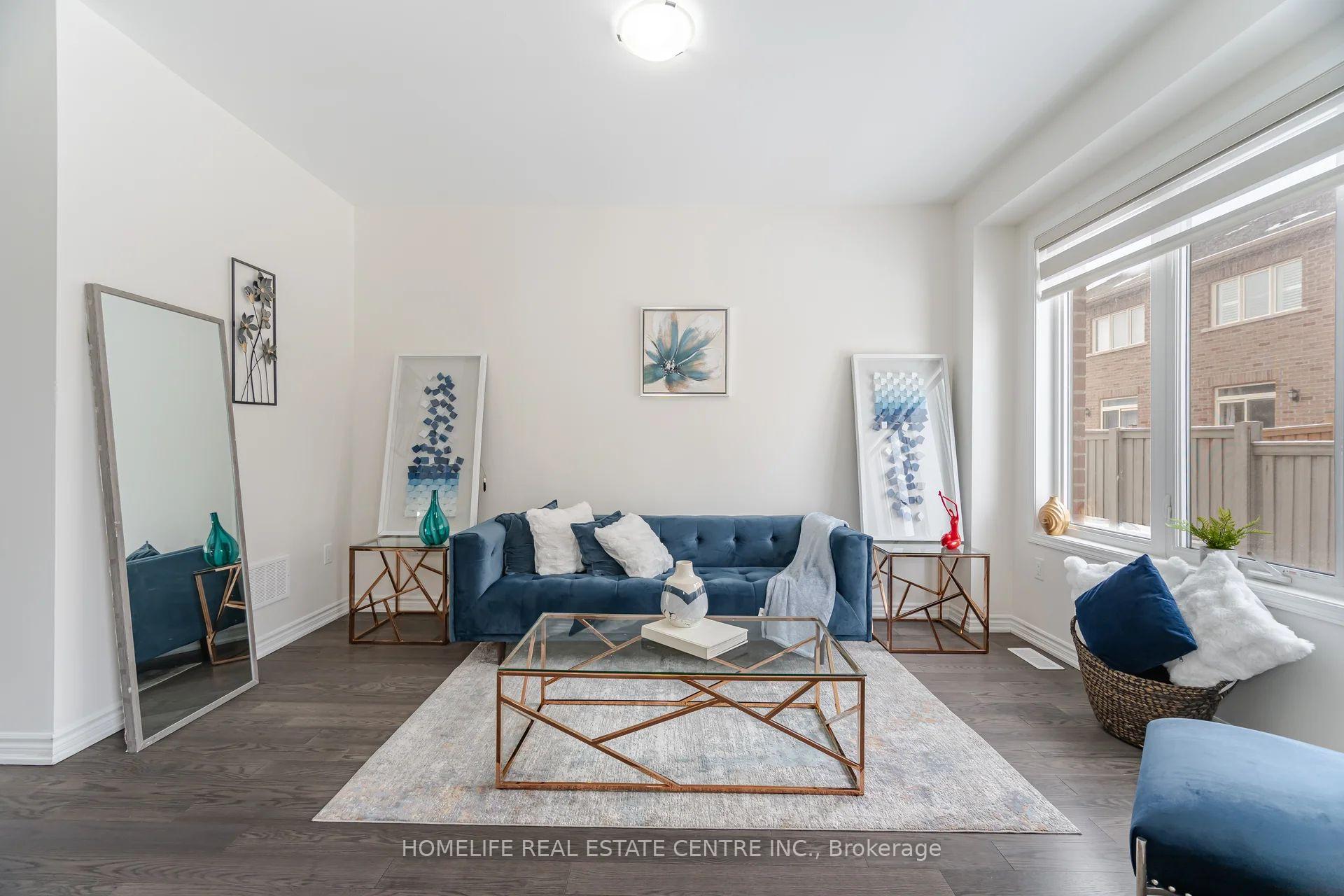 Photo 16 of 4 Keppel Circle, Brampton, Brampton West — HOMEH