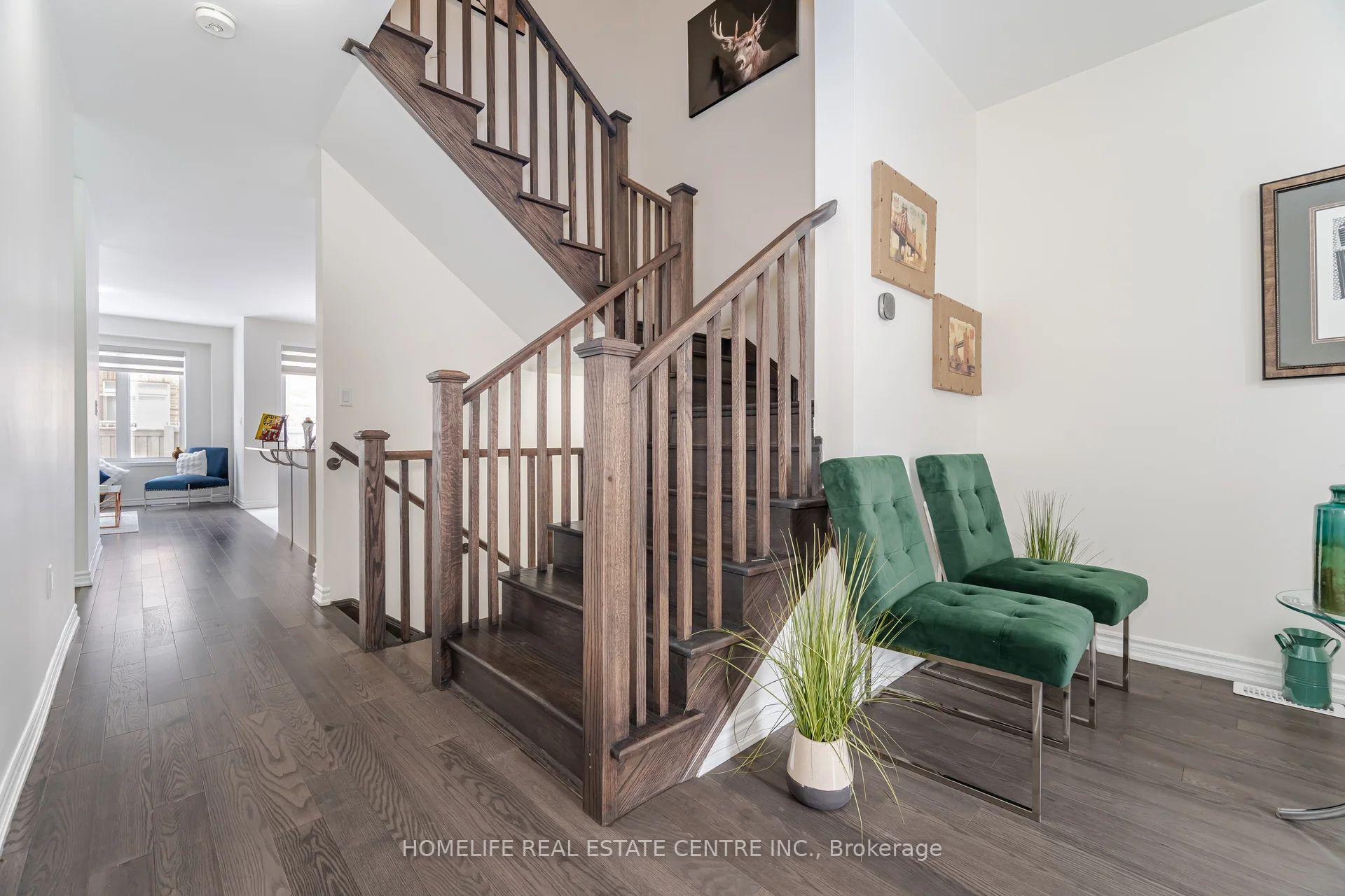 Photo 18 of 4 Keppel Circle, Brampton, Brampton West — HOMEH