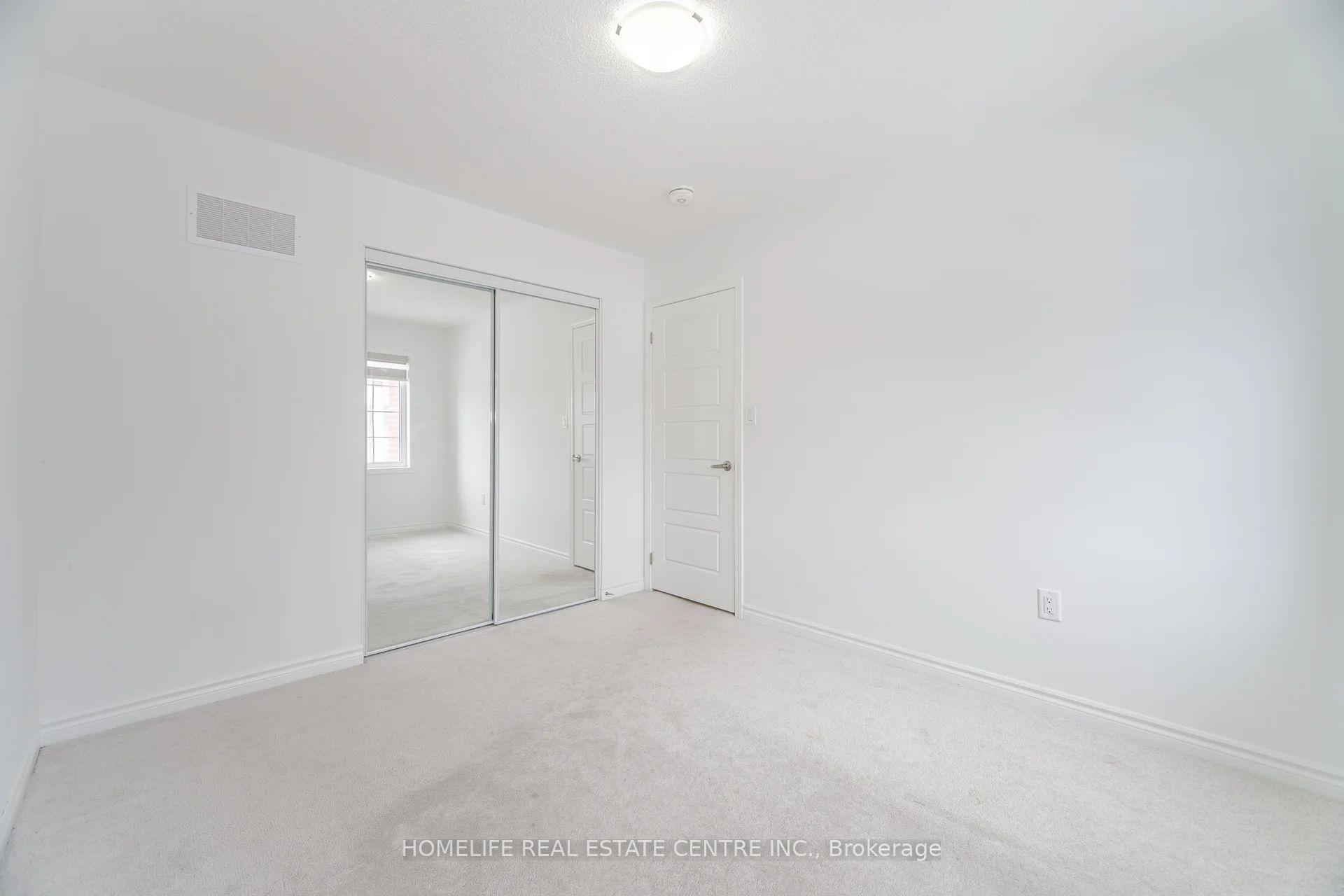 Photo 28 of 4 Keppel Circle, Brampton, Brampton West — HOMEH