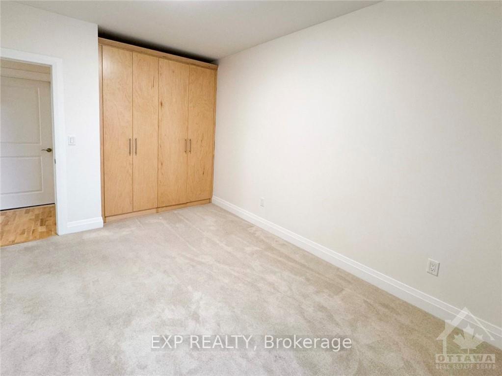 Photo 17 of Unit 246, 1425 Vanier Parkway, Ottawa, Overbrook/Castle Heights — HOMEH