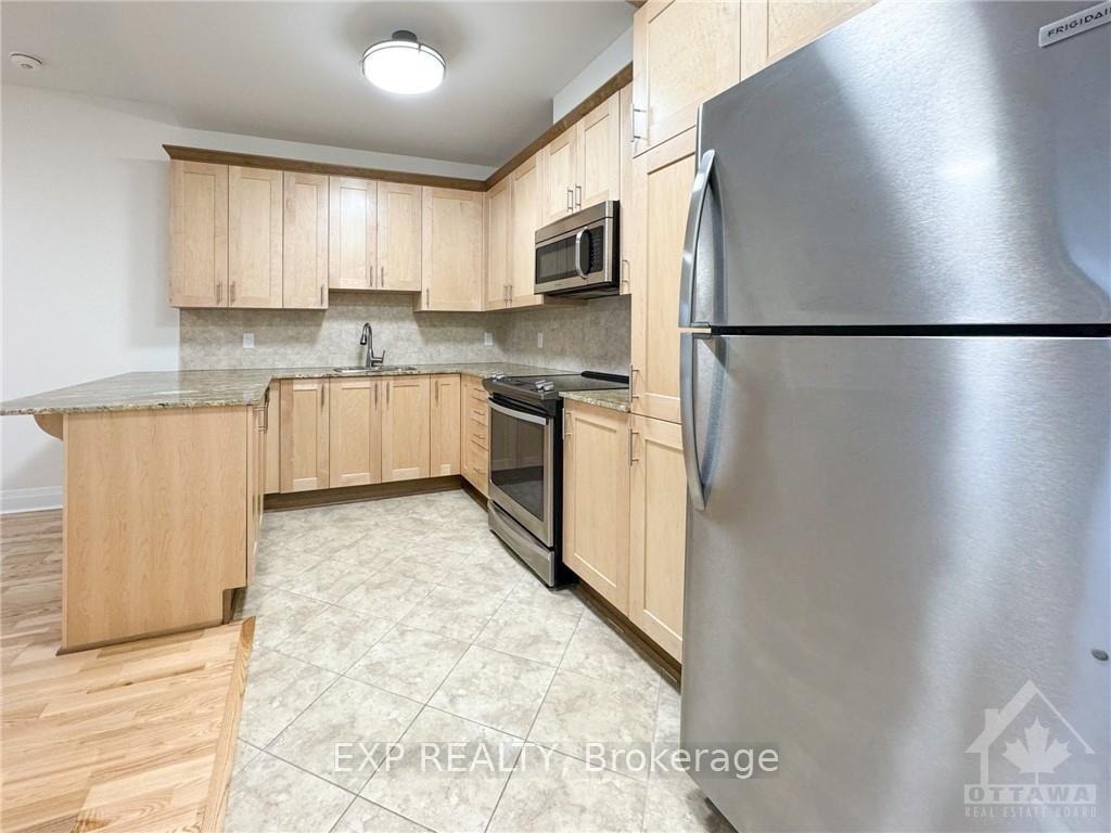 Photo 19 of Unit 246, 1425 Vanier Parkway, Ottawa, Overbrook/Castle Heights — HOMEH