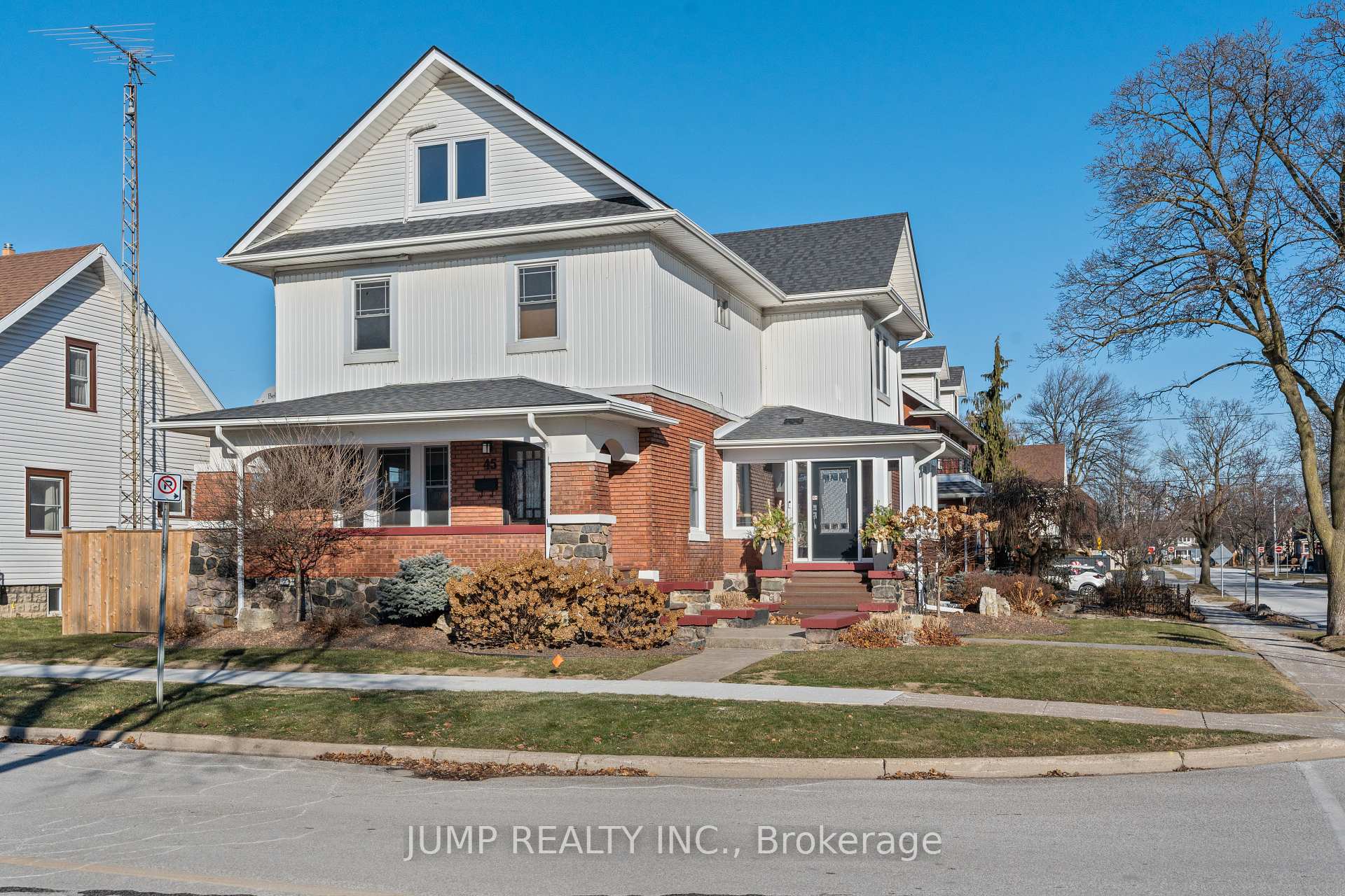 Photo 1 of 45 Askew Street, Leamington — HOMEH