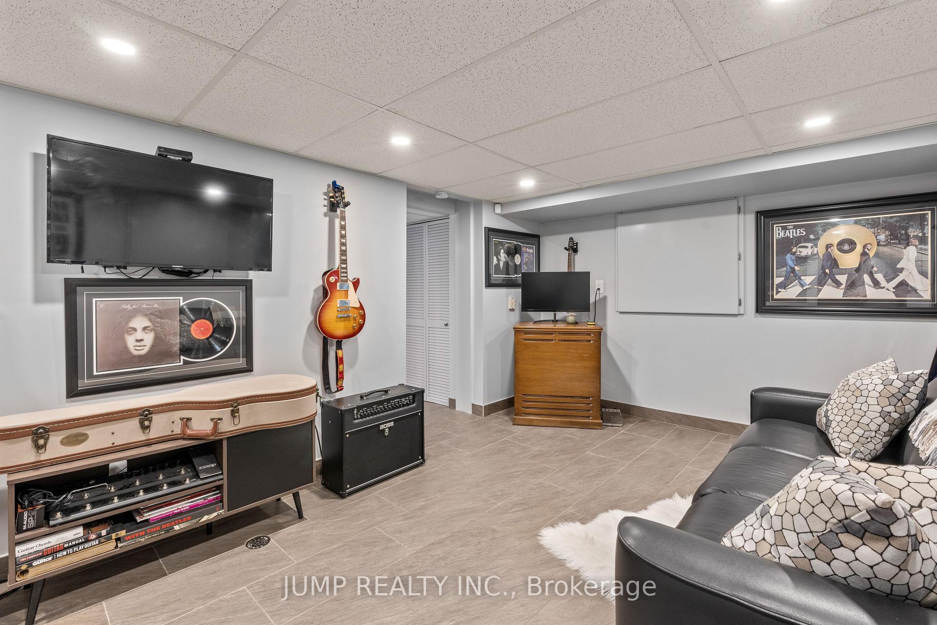 Photo 35 of 45 Askew Street, Leamington — HOMEH