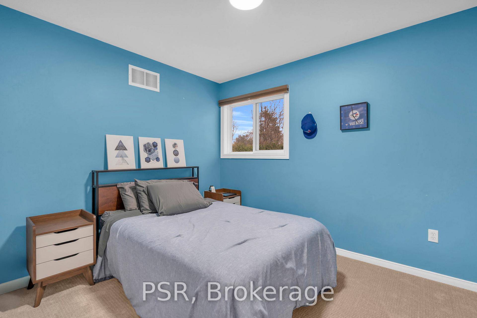 Photo 18 of 27 Kelenna Drive, Georgina, Sutton & Jackson's Point — HOMEH