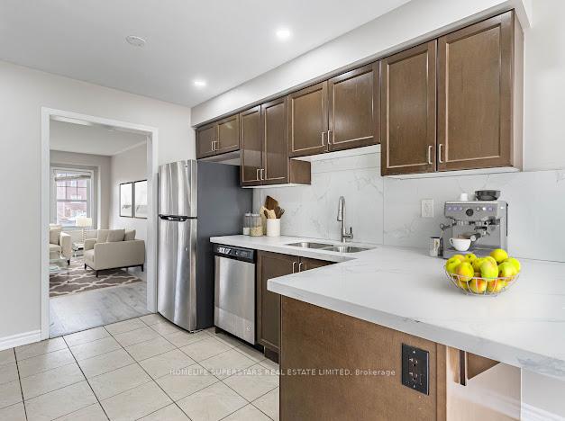 Photo 5 of 72 Volner Road, Brampton, Northwest Brampton — HOMEH