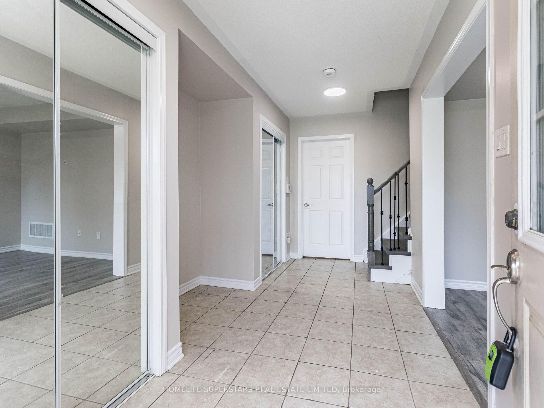 Photo 14 of 72 Volner Road, Brampton, Northwest Brampton — HOMEH