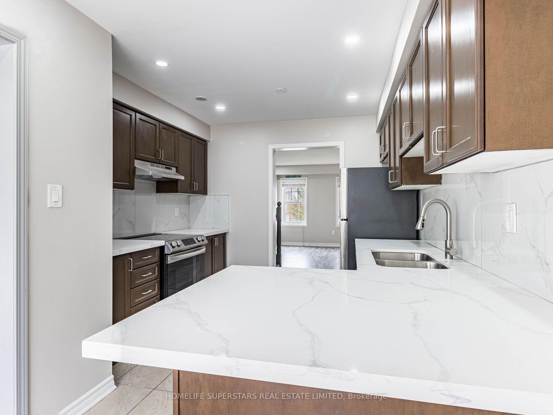 Photo 24 of 72 Volner Road, Brampton, Northwest Brampton — HOMEH