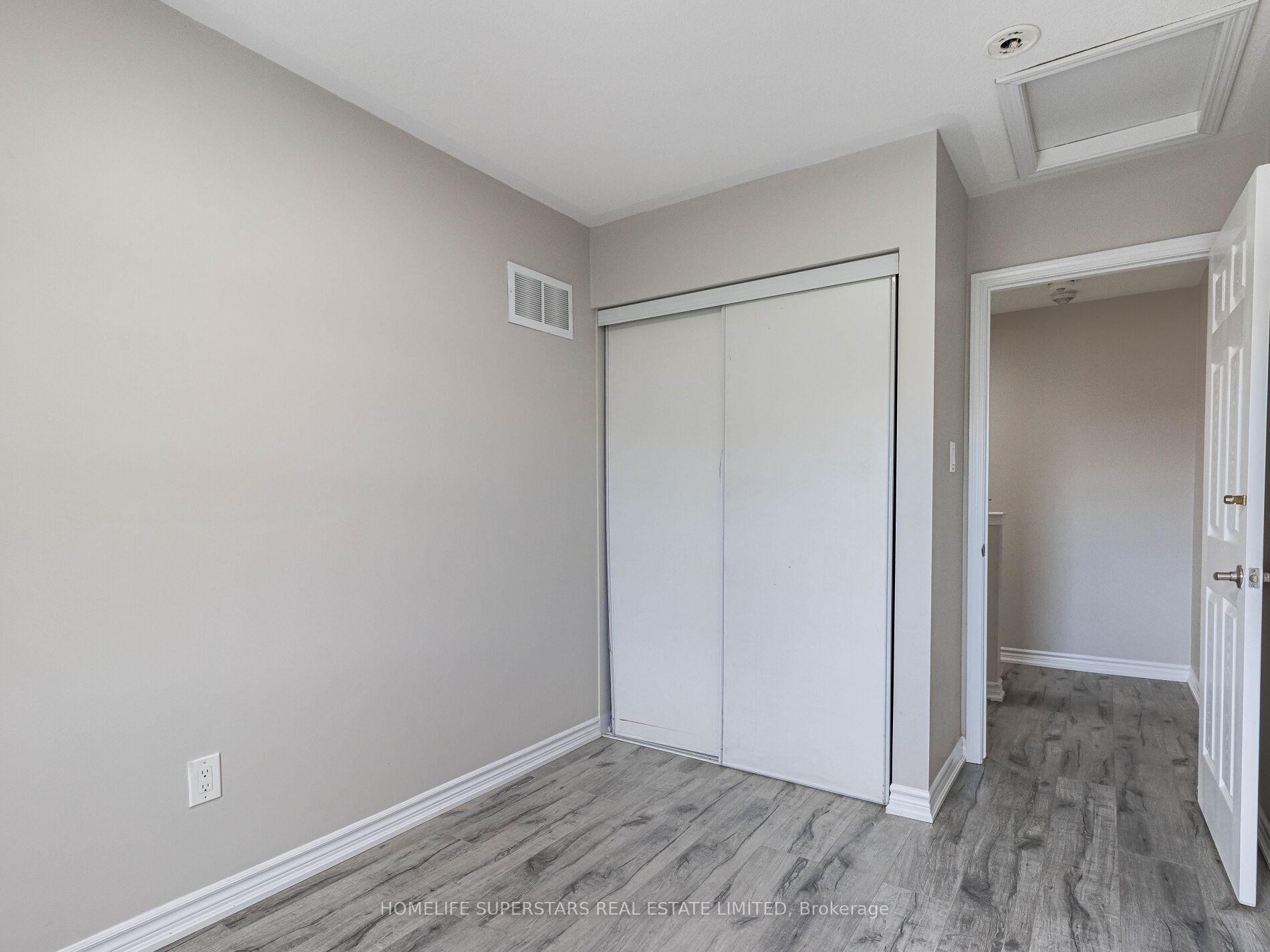 Photo 37 of 72 Volner Road, Brampton, Northwest Brampton — HOMEH
