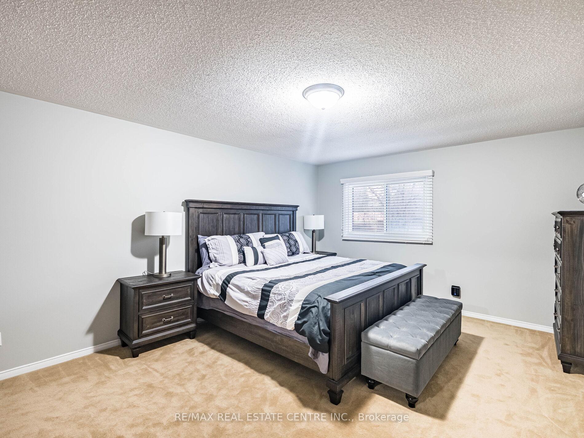 Photo 25 of 4 Lord Simcoe Drive, Brampton, Westgate — HOMEH
