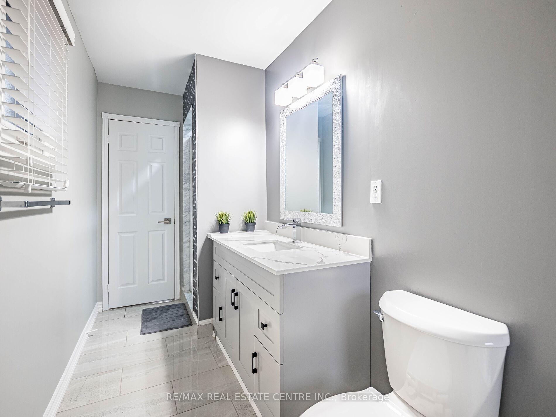 Photo 28 of 4 Lord Simcoe Drive, Brampton, Westgate — HOMEH