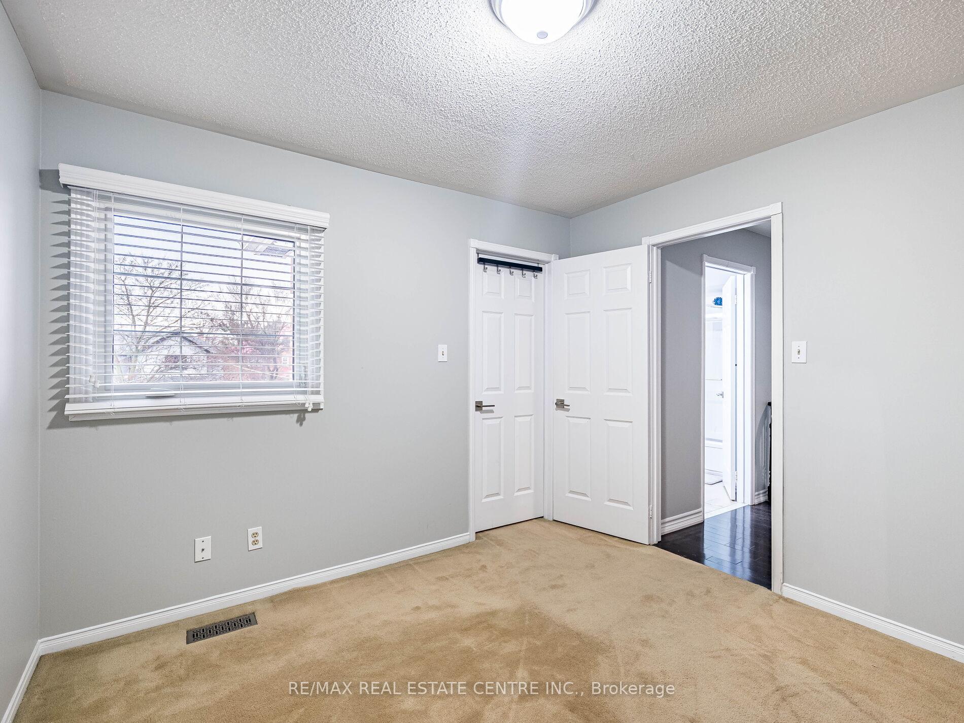 Photo 32 of 4 Lord Simcoe Drive, Brampton, Westgate — HOMEH
