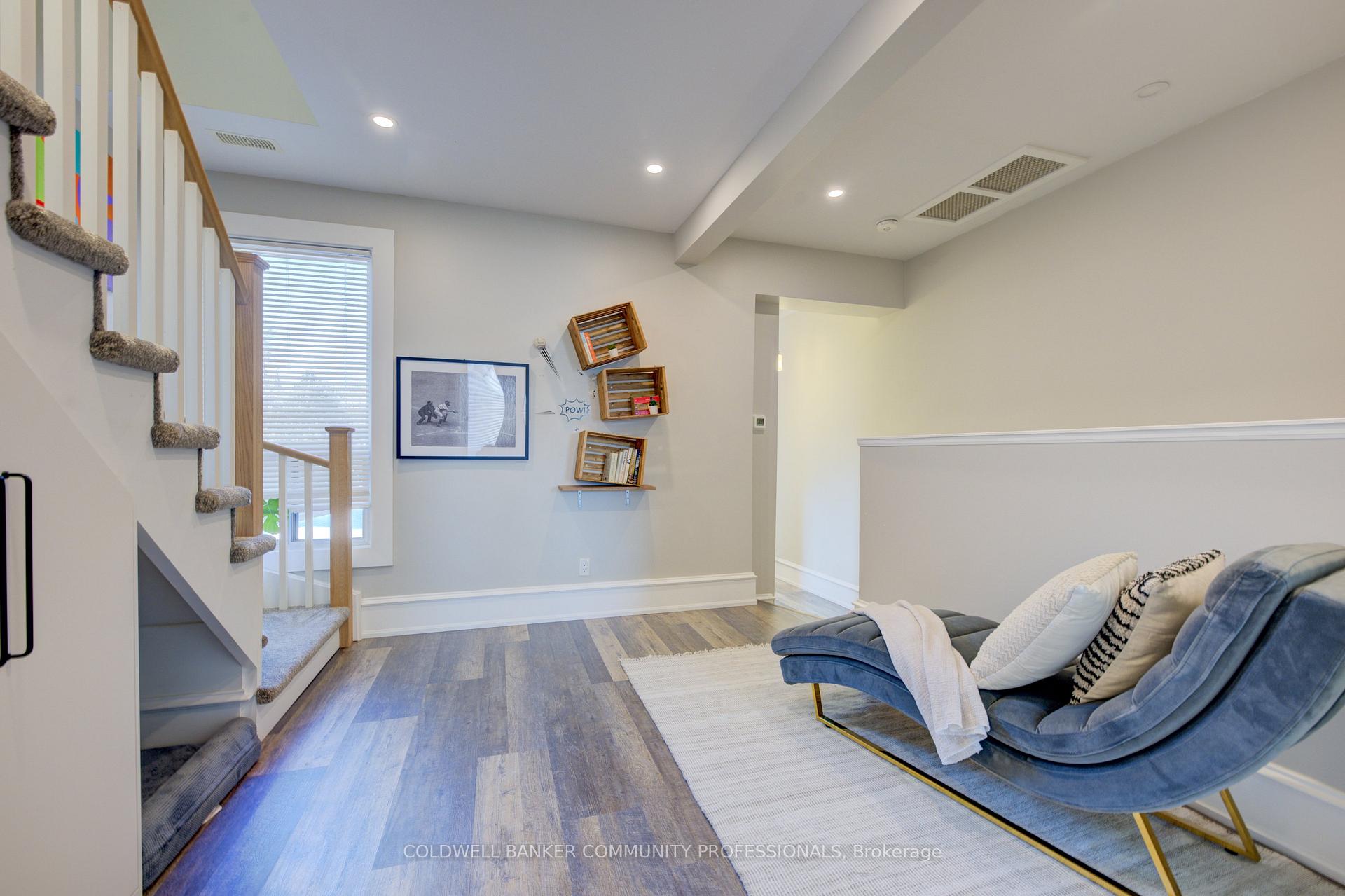 Photo 19 of 117 Pearl Street N, Hamilton, Strathcona — HOMEH