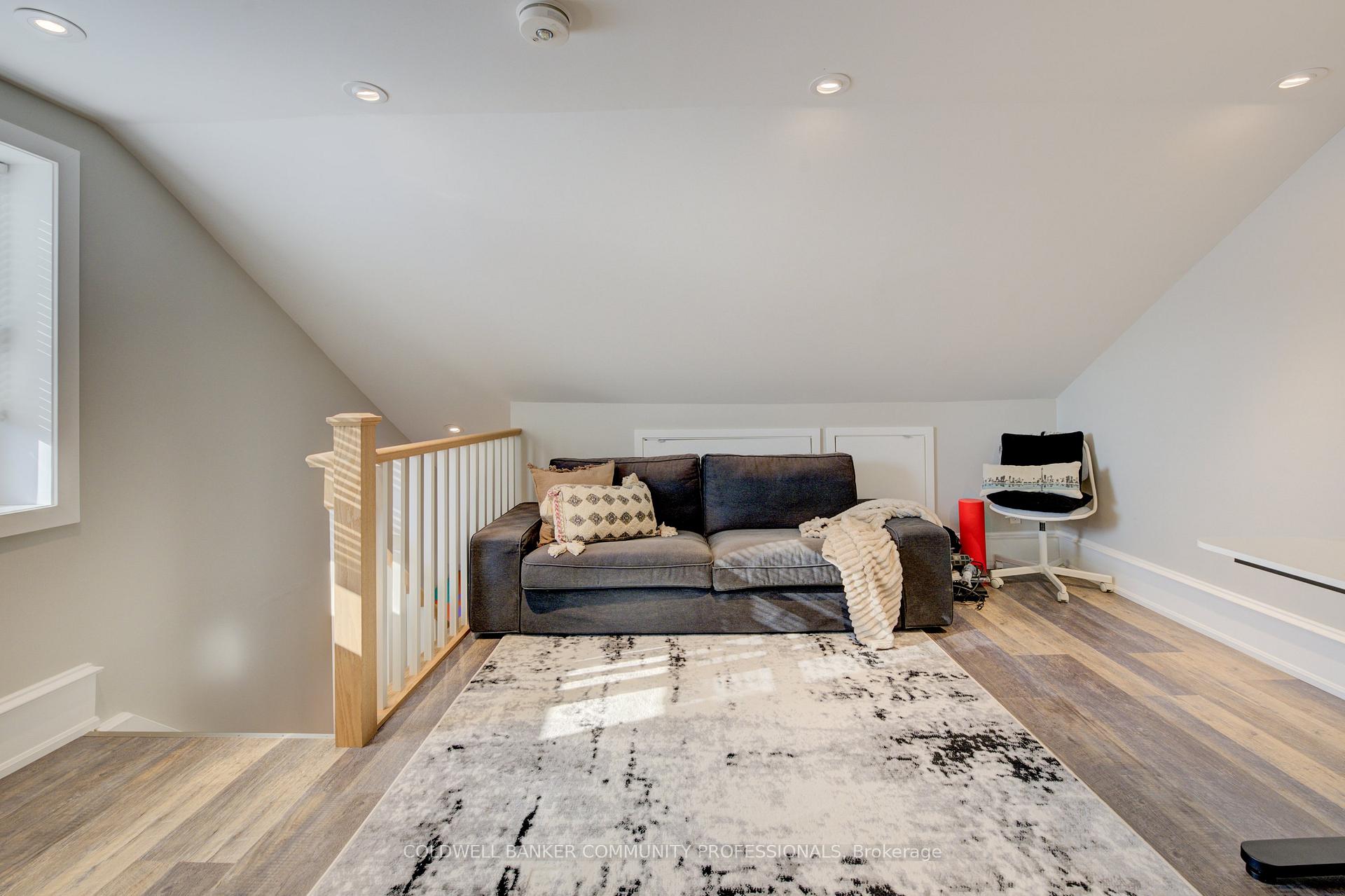 Photo 25 of 117 Pearl Street N, Hamilton, Strathcona — HOMEH