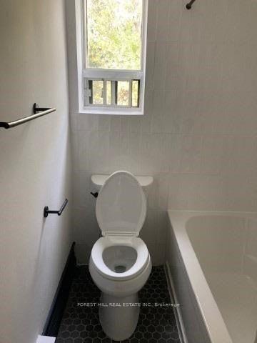 Photo 7 of Unit 203, 204 Kingston Road, Toronto, Woodbine Corridor — HOMEH