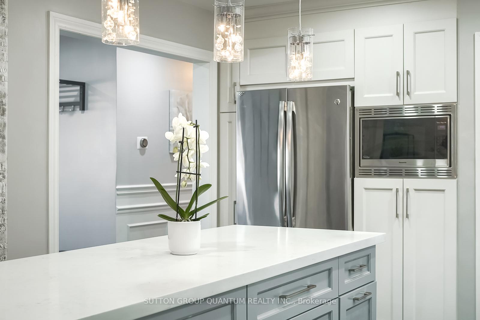 Photo 14 of 41 Felker Crescent, Hamilton, Stoney Creek — HOMEH