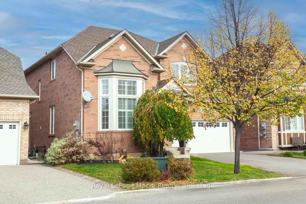 Photo 3 of 48 Kingston Road, Hamilton, Stoney Creek — HOMEH