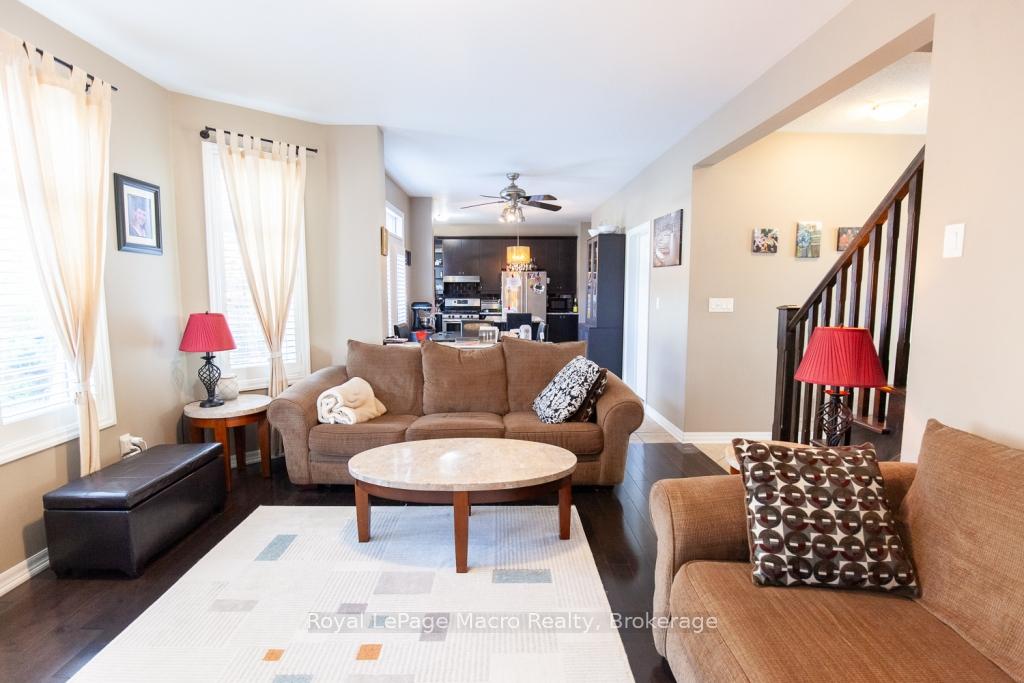 Photo 11 of 48 Kingston Road, Hamilton, Stoney Creek — HOMEH