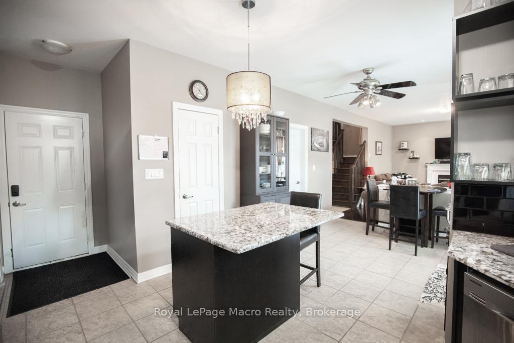 Photo 16 of 48 Kingston Road, Hamilton, Stoney Creek — HOMEH