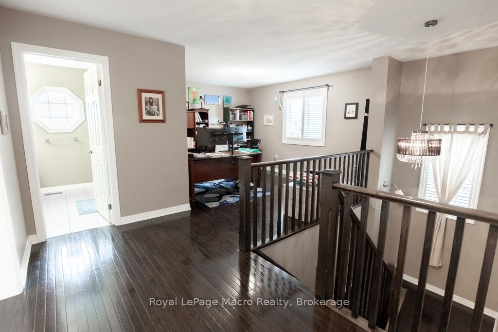 Photo 21 of 48 Kingston Road, Hamilton, Stoney Creek — HOMEH