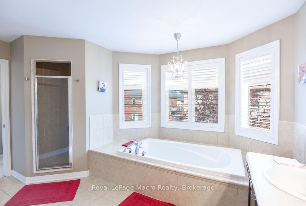 Photo 30 of 48 Kingston Road, Hamilton, Stoney Creek — HOMEH