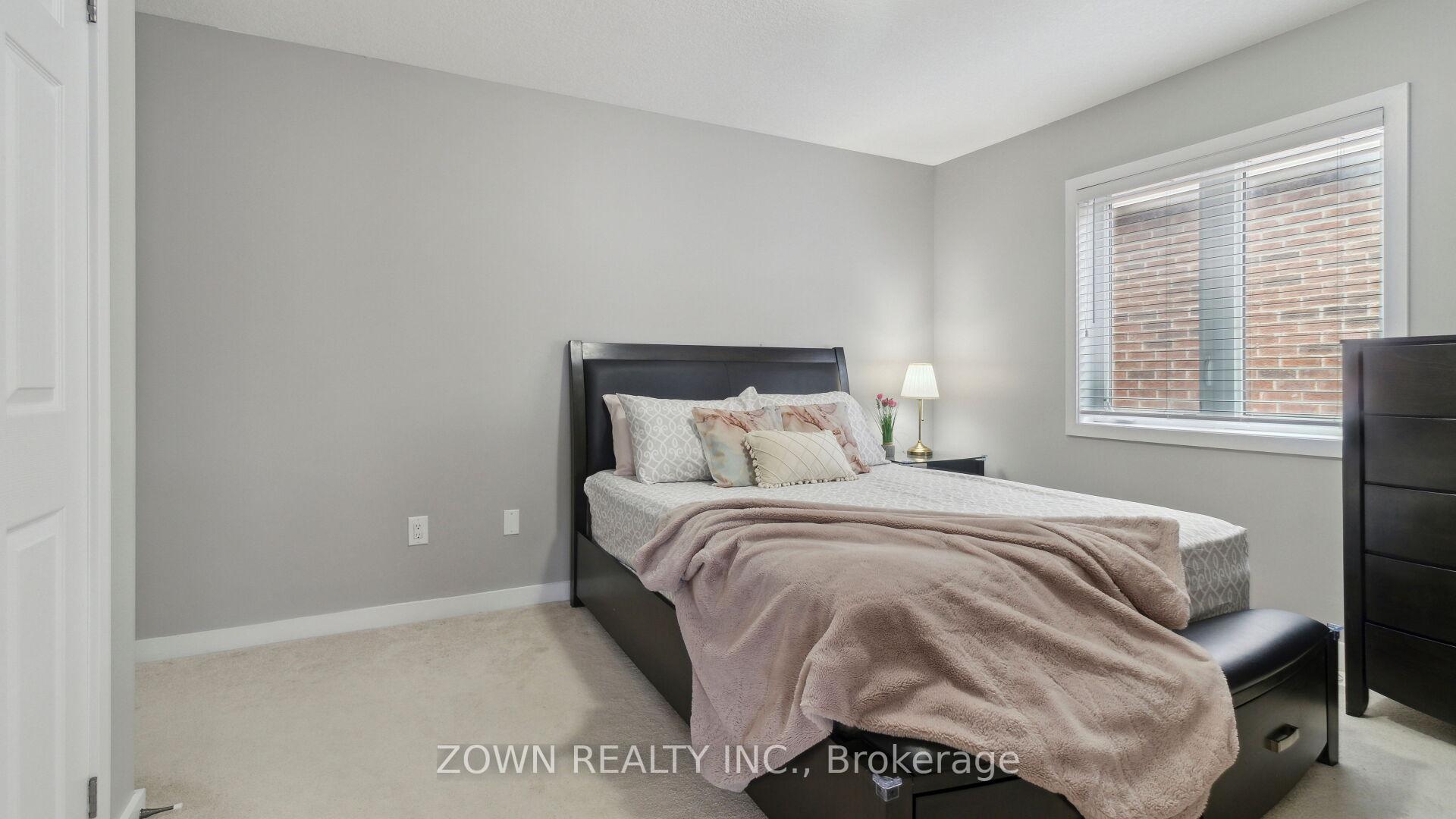 Photo 37 of 8 Francesco Street, Brampton, Northwest Brampton — HOMEH