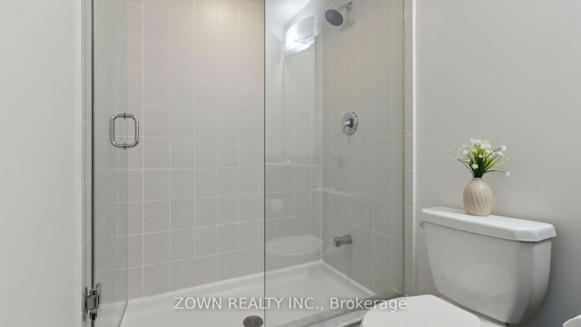 Photo 40 of 8 Francesco Street, Brampton, Northwest Brampton — HOMEH