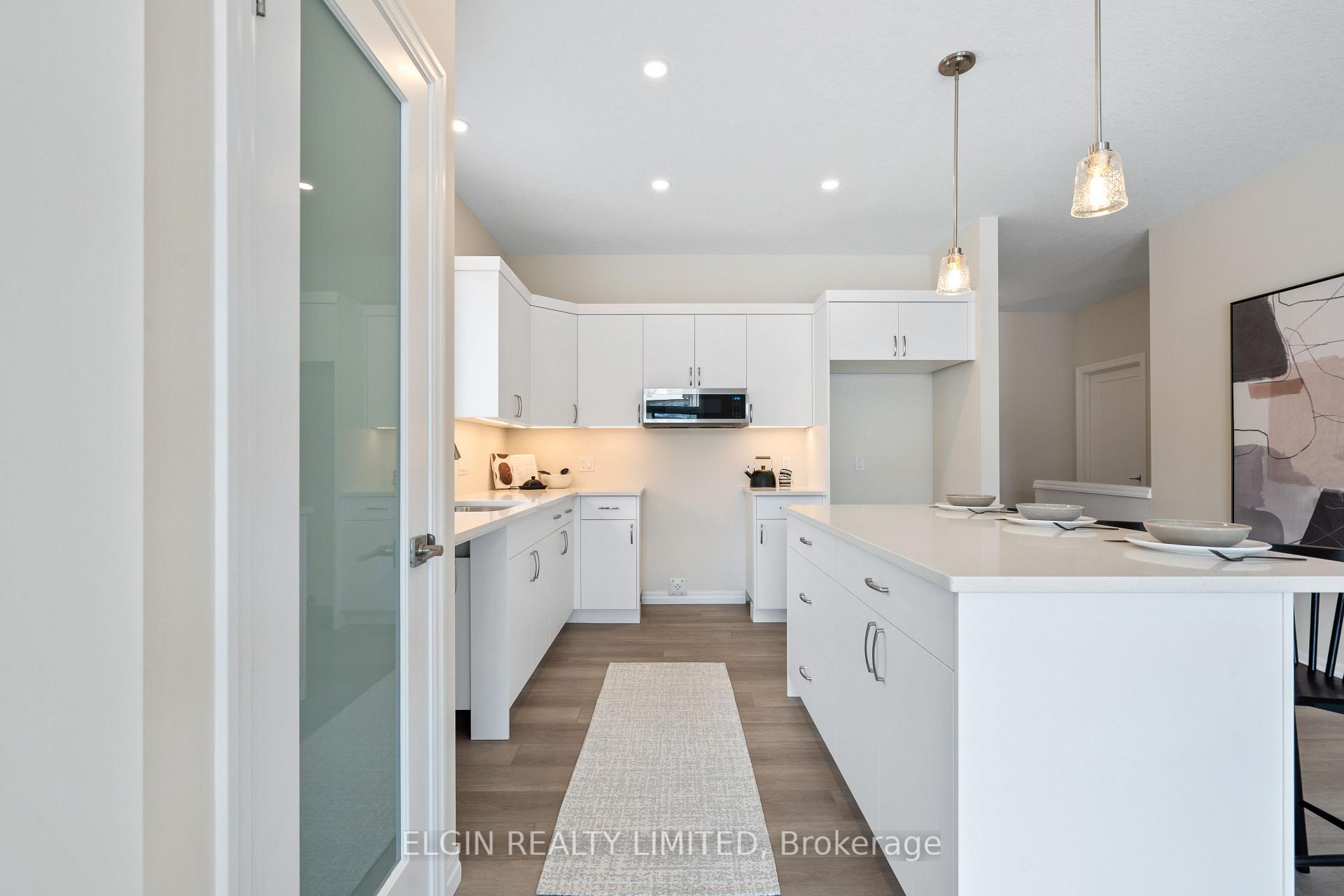 Photo 16 of 44 Dunning Way, St. Thomas — HOMEH