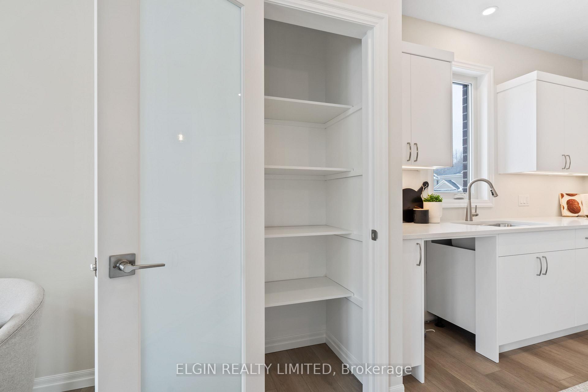 Photo 19 of 44 Dunning Way, St. Thomas — HOMEH