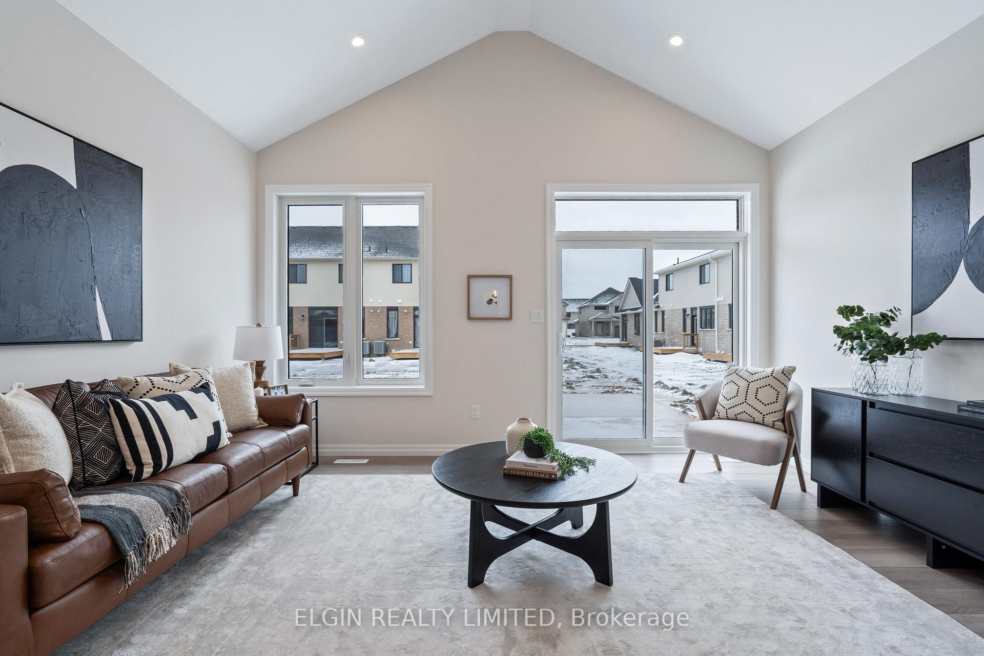 Photo 21 of 44 Dunning Way, St. Thomas — HOMEH