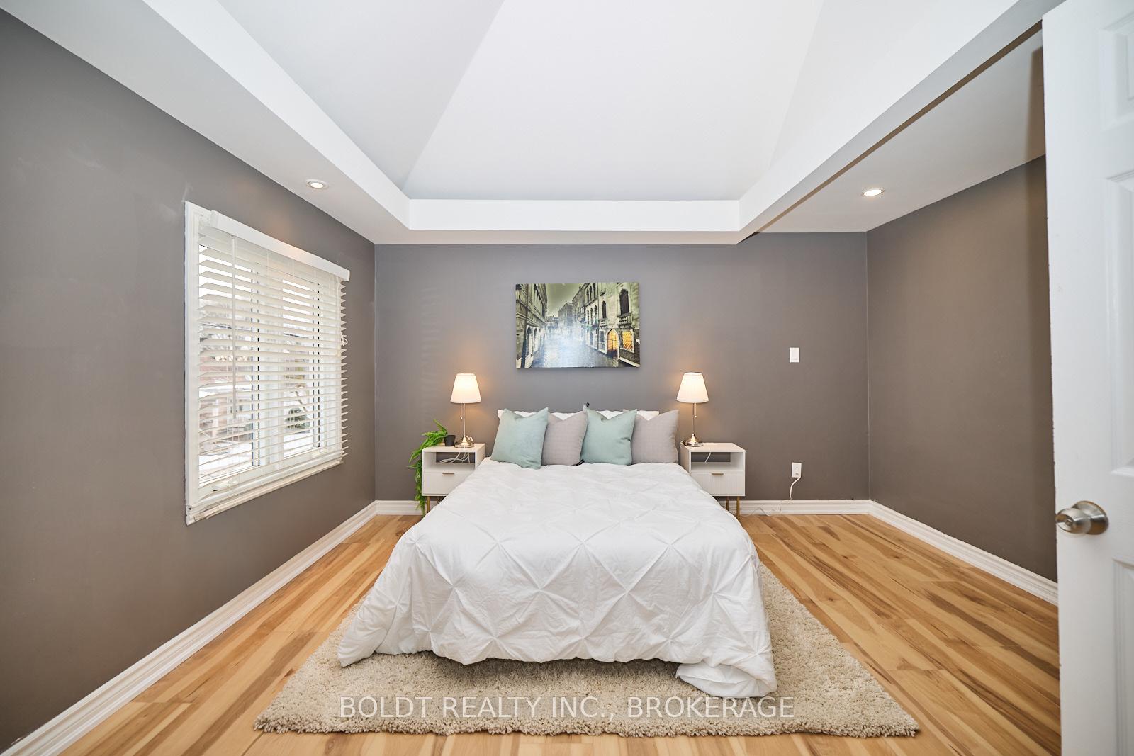 Photo 15 of 139 Pleasant Avenue, St. Catharines, Downtown — HOMEH