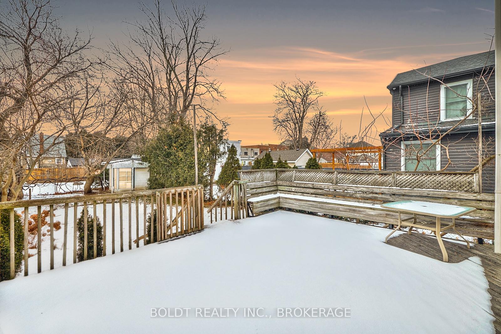 Photo 29 of 139 Pleasant Avenue, St. Catharines, Downtown — HOMEH