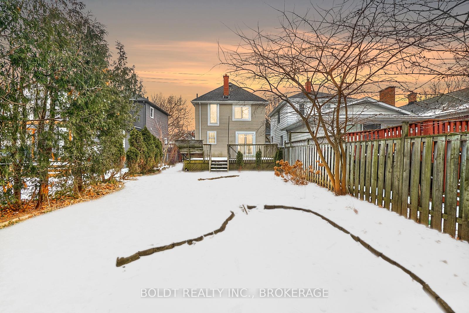 Photo 30 of 139 Pleasant Avenue, St. Catharines, Downtown — HOMEH