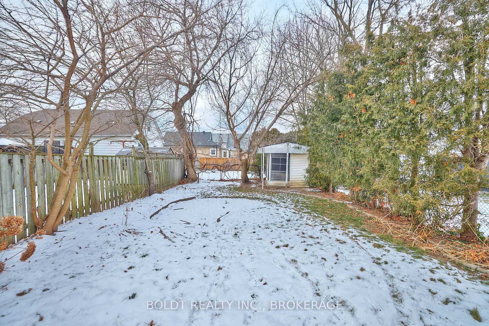 Photo 31 of 139 Pleasant Avenue, St. Catharines, Downtown — HOMEH